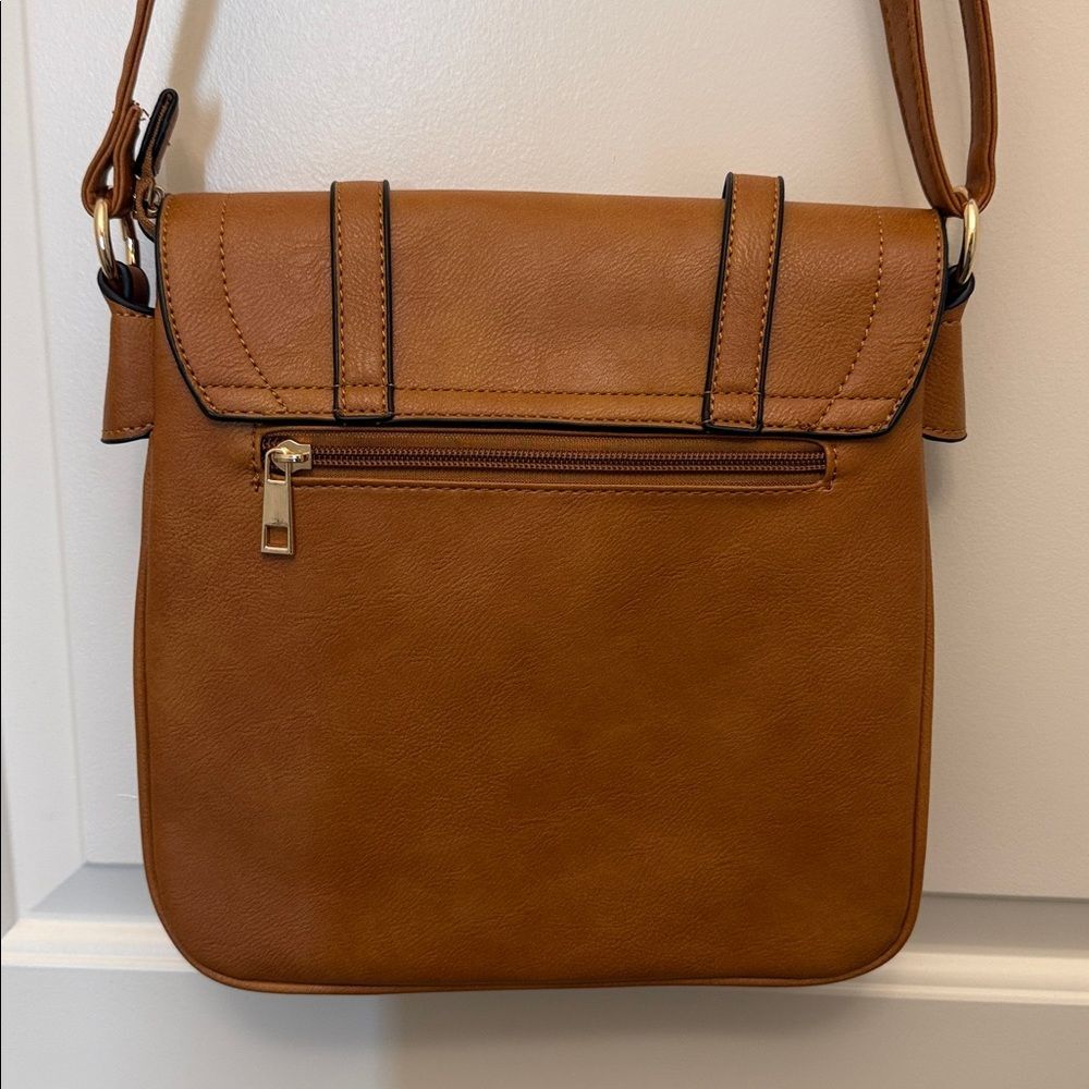 Alyssa Crossbody Bag - Picture 4 of 6